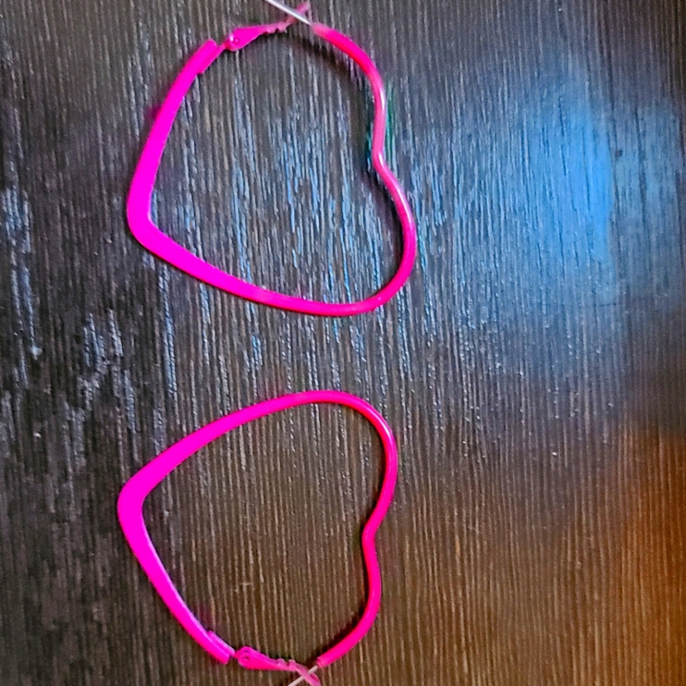 Heart hoop earrings